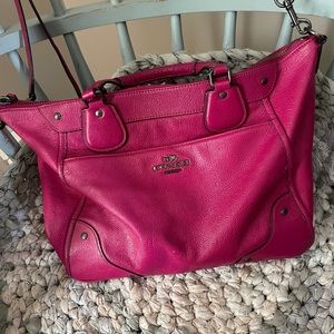 Magenta Leather Coach Shoulder/ hand bag purse
